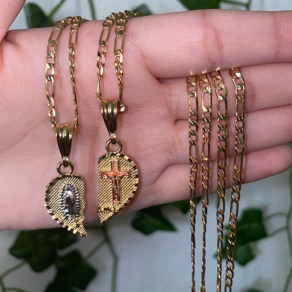 gold plated “TE” “AMO” heart necklaces